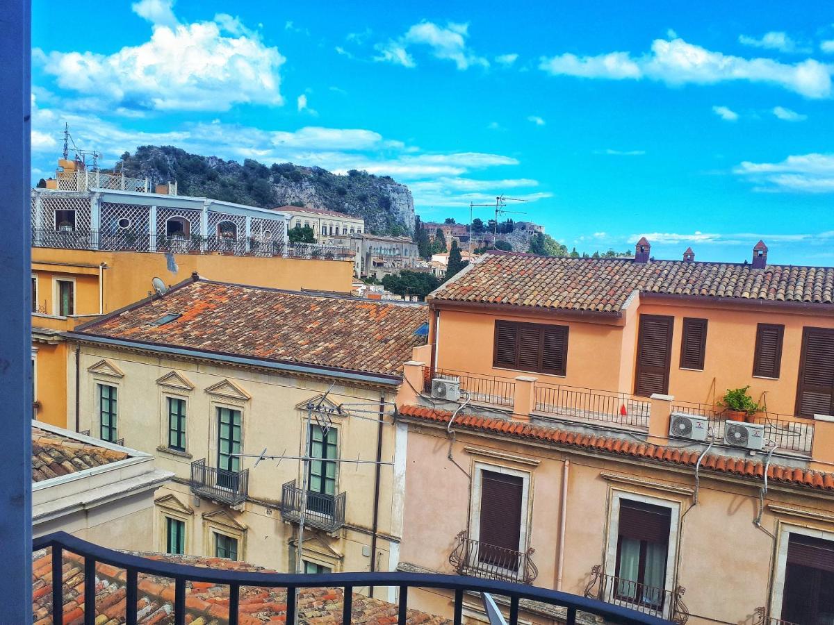 Hotel Le Chevalier Taormina Kültér fotó