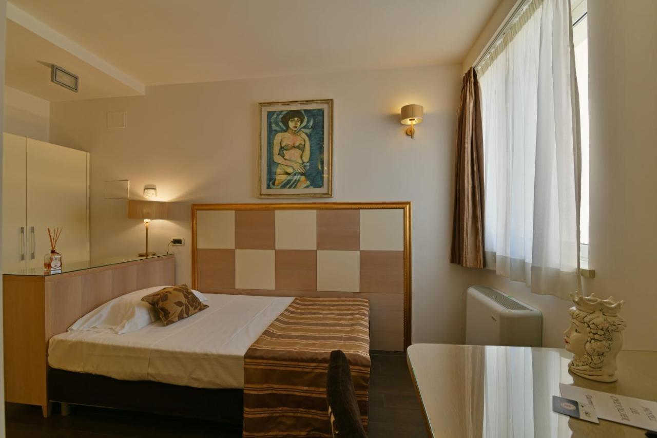 Hotel Le Chevalier Taormina Kültér fotó