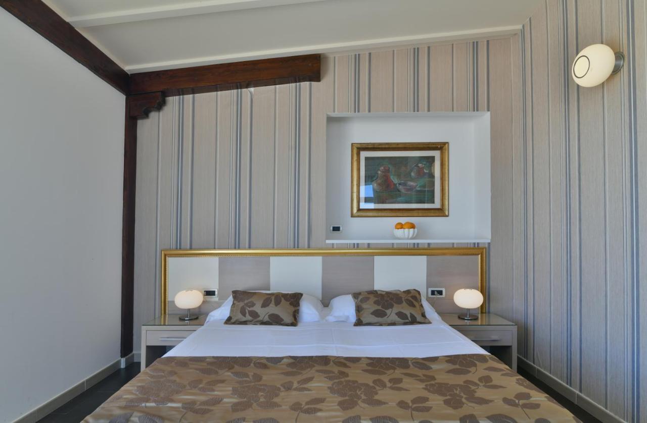 Hotel Le Chevalier Taormina Kültér fotó